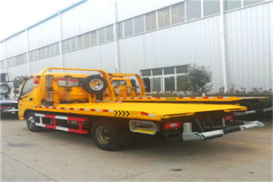 怀柔附近拖车救援搭电